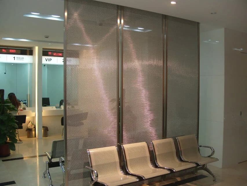 Metal Mesh Partition application